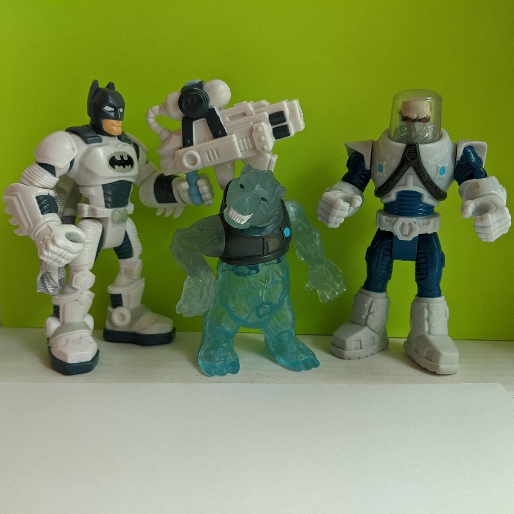 DC Super Friends Batman Action Figures